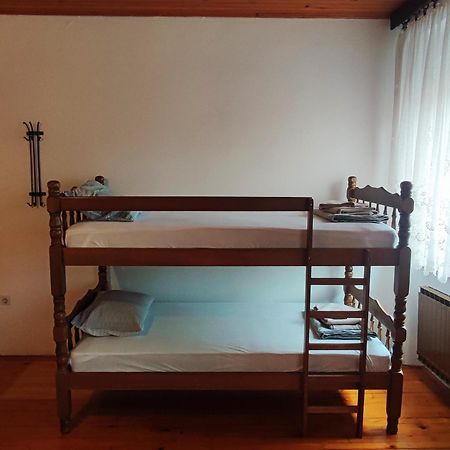 Family Hostel Pivka Eksteriør billede